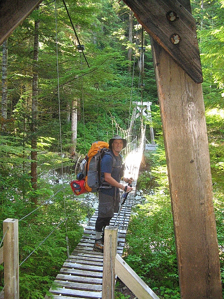 IMG_2527.JPG - Indian Creek suspension bridge